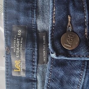 Lee Relaxed Fit Straight Leg High Rise Jeans - 18P